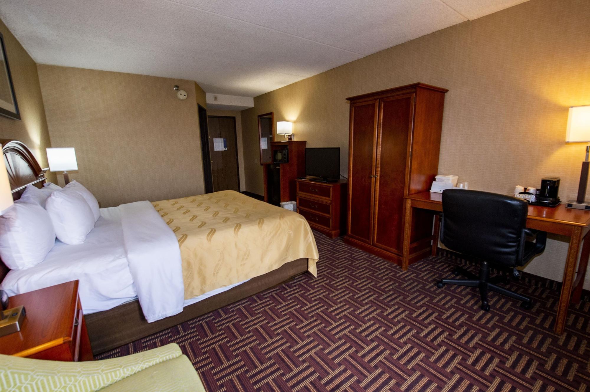 Quality Inn Colorado Springs South Zewnętrze zdjęcie